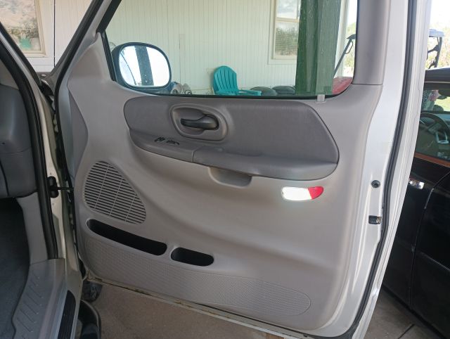 2000 F150 4X4 (8).jpg